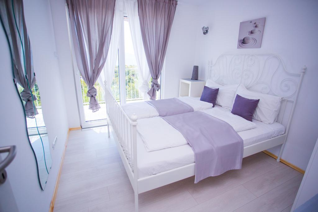 Apartments Lavarin Novi Vinodolski Luaran gambar