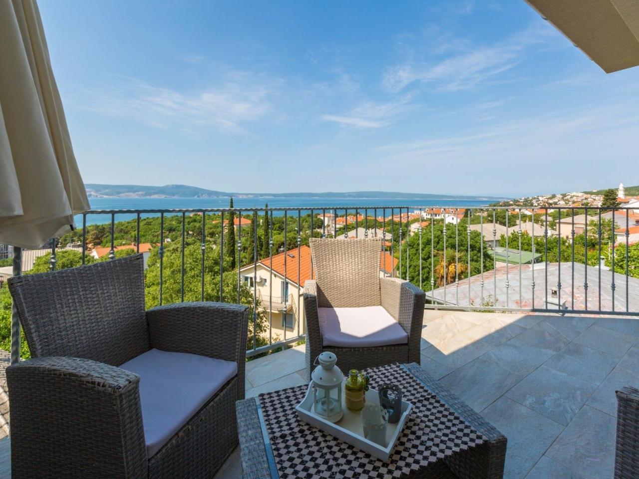 Apartments Lavarin Novi Vinodolski Luaran gambar