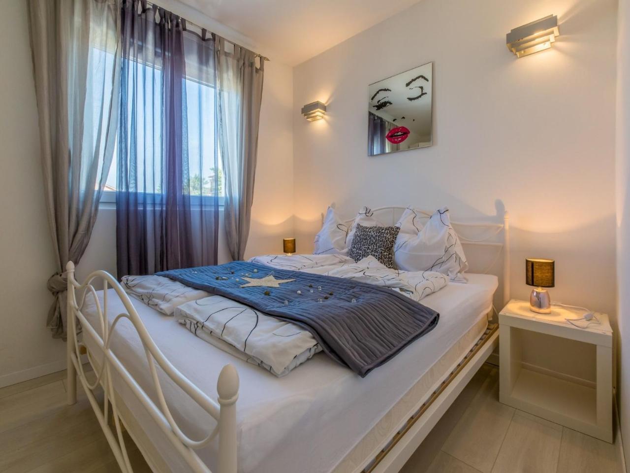 Apartments Lavarin Novi Vinodolski Luaran gambar